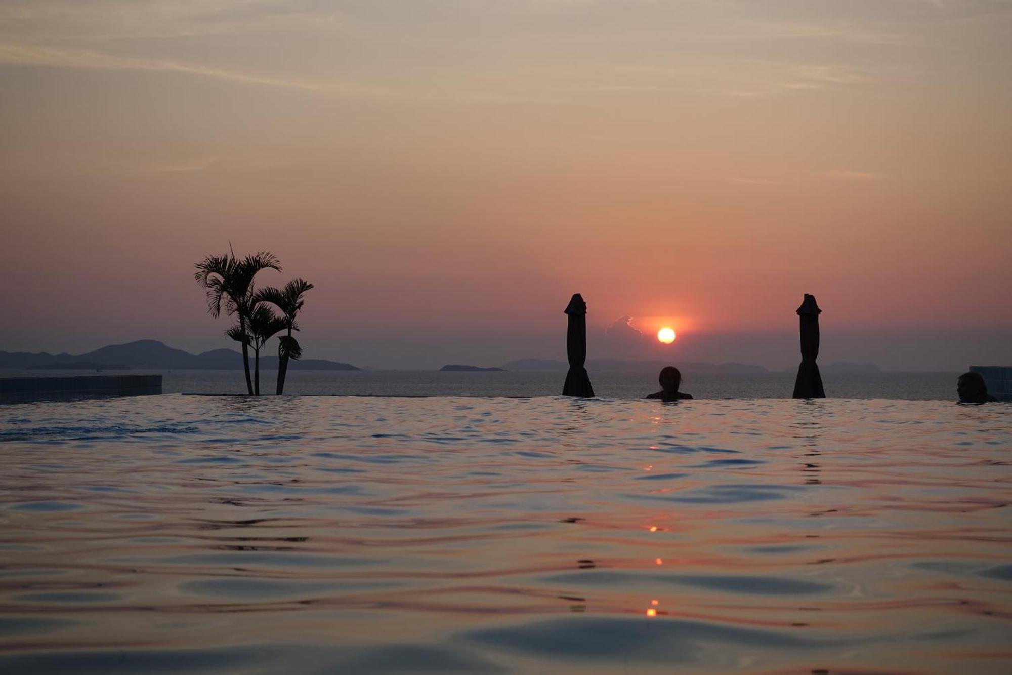 Laguna Heights Long * Pattaya